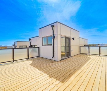 For Lease - 14 Gothenburg Lane, Markham, Ontario - Photo 6