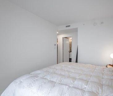1480 Howe Street condo — Vancouver, BC (3-Bedroom) - 3 Bedroom - Photo 4