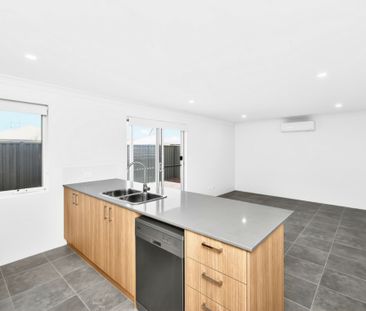 Brand new and ready for your family to enjoy - Photo 5