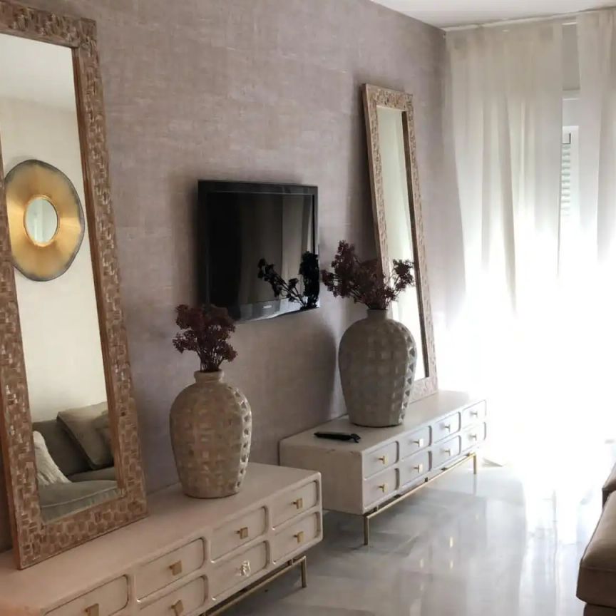 Planta baja de alquiler en Calle Montaño, La Merced - Photo 1