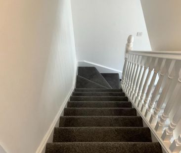 2 bedroom semi-detached house to rent - Photo 4