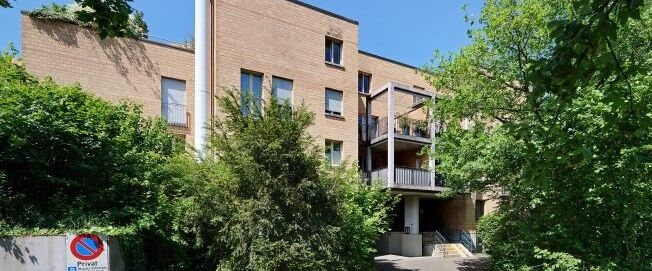 In a green environment with garden seating - Foto 1