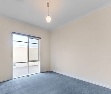 2/266 Tucker Road, Bentleigh - Photo 5