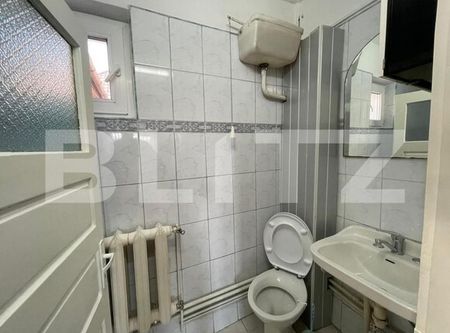 Camera+ spatii comune, imobil tip casa, zona UMF - Photo 4