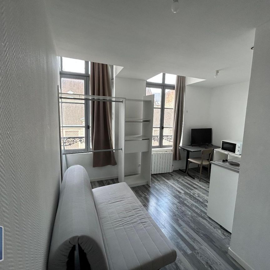 Location Appartement 1 pièce 15m² DOUAI 59500 - Photo 1