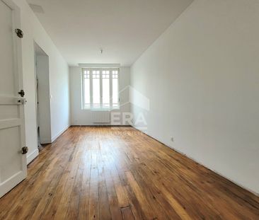 LOCATION PAU CENTRE : Appartement rénové T2 de 42 m² - Photo 1