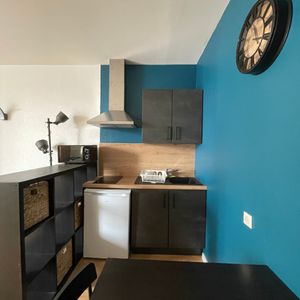 Location Appartement 1 pièce 28m² - Photo 2