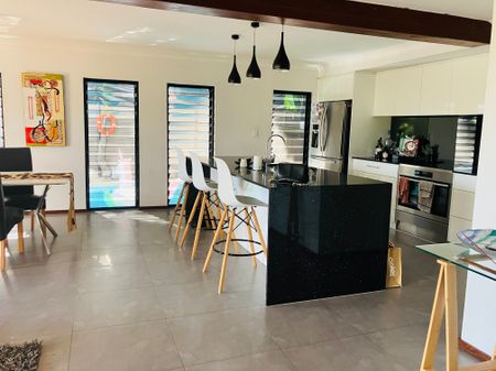 Trinity Beach - Photo 5