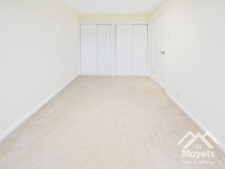 4 bedroom detached house to rent - Photo 3