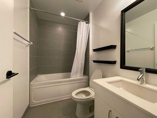 For Lease - 426 University Avenue Unit# 1007, Toronto, Ontario - Photo 1