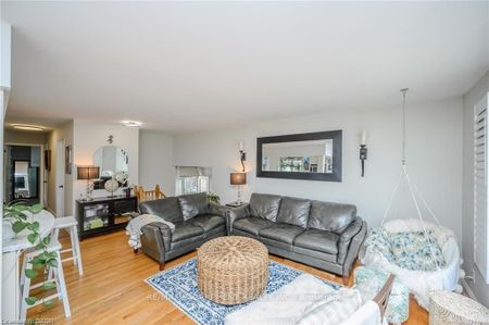 551 Chamberlain Road #UPPER - Photo 3