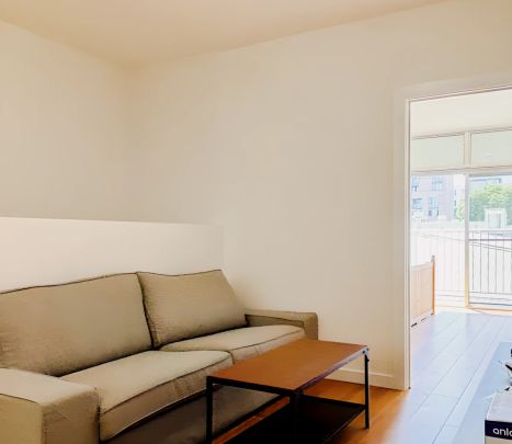 Secondary Bedroom of 3B3B - Photo 1