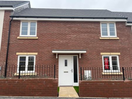 Hawkfinch Drive, Yeovil, Houndstone - Photo 2