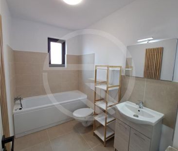 Casa tip duplex, 130 mp utili, situata in cartierul Dambul Rotund! - Photo 1