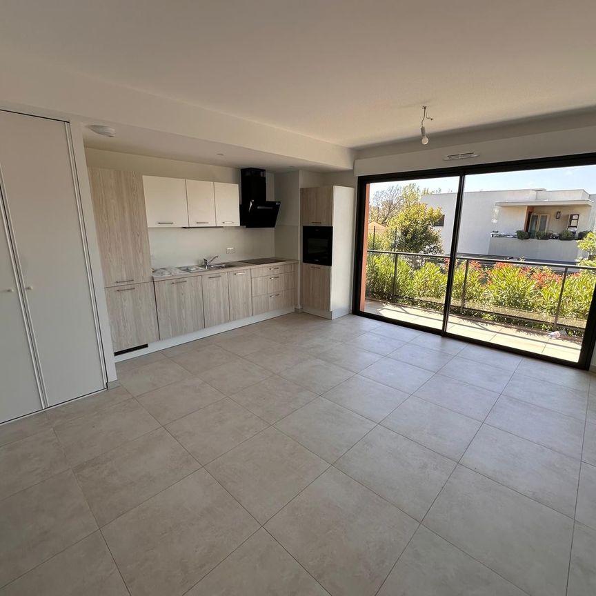 Location Appartement 3 pièces 62m² CAGNES SUR MER 06800 - Photo 1