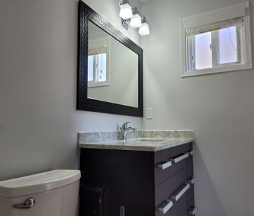 For Lease - 5232 Alicante Street, Mississauga, Ontario - Photo 4