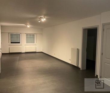 Zeer ruim duplex appartement op centrale ligging te Witgoor (Dessel) - Photo 5