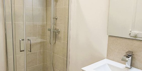 Location Appartement 1 pièce 26m² - Photo 3