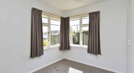 3 Bedroom House for rent - 6month lease - Photo 2