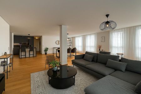 Emplacement idéal ! Appartement de 4.5 pièces design au coeur de La Chaux-de-Fonds ! - Foto 5