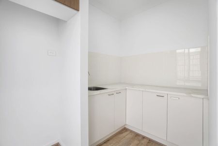 Spacious 4-Bedroom Home in Donnybrook - Photo 2