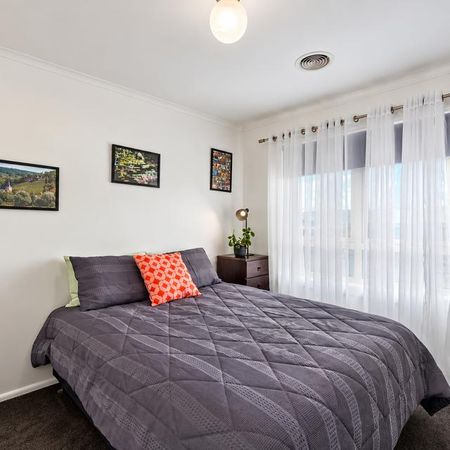 Located in the heart of Belmont - Photo 3