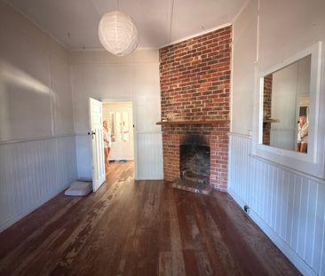 Scarborough - Photo 1