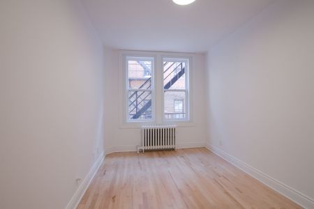 3720 Chemin Queen Mary - Photo 2