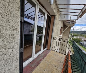 Location Appartement 3 pièces 94m² LES ROCHES DE CONDRIEU 38370 - Photo 4