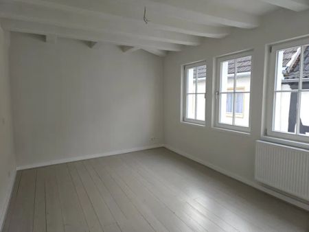 Zeitlos schön: Fachwerkhaus mit moderner Ausstattung auf höchstem Niveau - Photo 2