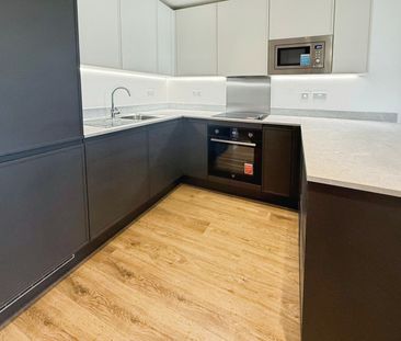 Burnt Mill, Harlow - Photo 4