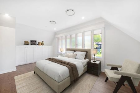 Designer Family Home Of Space And Sophistication - Photo 3