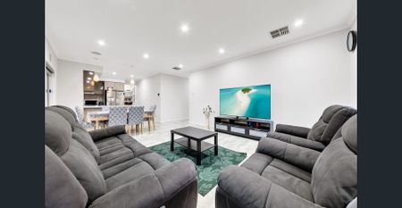 Spacious & Stylish Family House - Available for Rent! - Photo 5