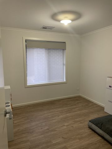 Brand New 3 Bedroom Home - Photo 5