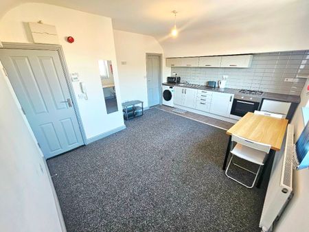 Hume Street, Levenshulme, Manchester, M19 - Photo 3
