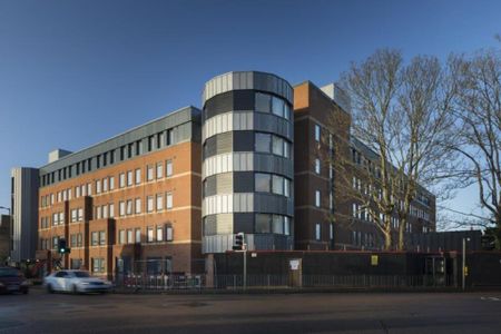 1 bedroom apartment to rent - Photo 4