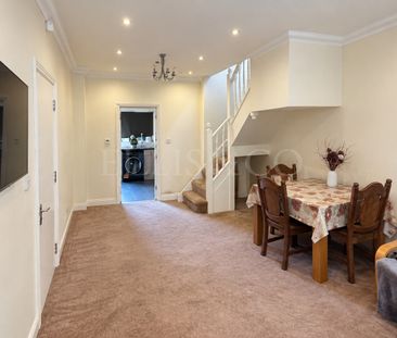 Nolton Place, HA8, Edgware - Photo 2