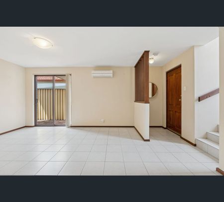 11/21 Hayes Avenue, Yokine, WA 6060 - Photo 4