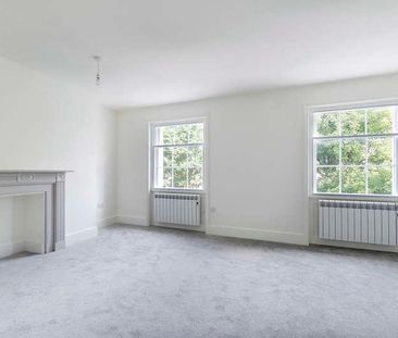 London Road, Cheltenham, GL52 - Photo 1