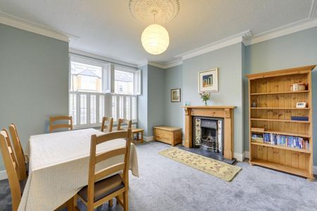 3 bedroom terraced house to rent - Photo 5