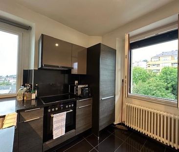 Superbe rénovation de qualité pour ce 2 pièces avec beaucoup de cac... - Foto 3