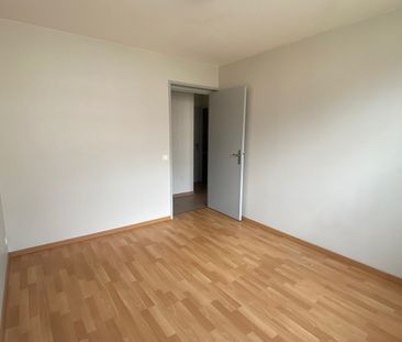 Location Appartement 3 pièces 68m² - Photo 3