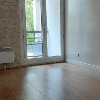 Appartement 2 pièces 48m2 REIMS 715 euros - Photo 1