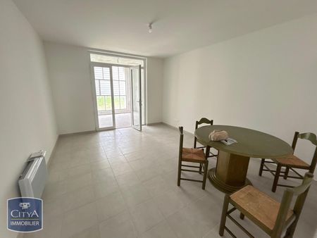 Location Appartement 3 pièces 68m² VILLETOUREIX 24600 - Photo 2
