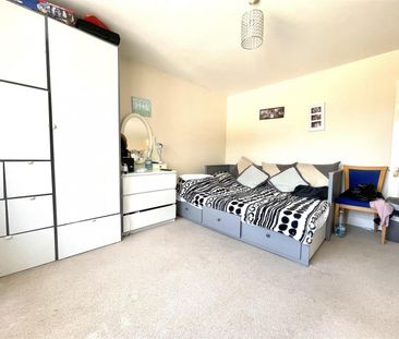 1 Bedroom Flat To Let - Photo 5