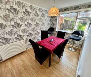 3 bedroom townhouse to rent - Photo 5