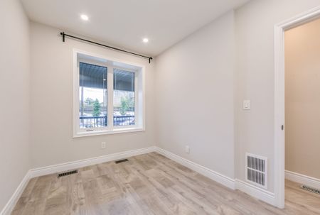 For Lease - 701 Dupont Street Unit# 1, Toronto, Ontario - Photo 4