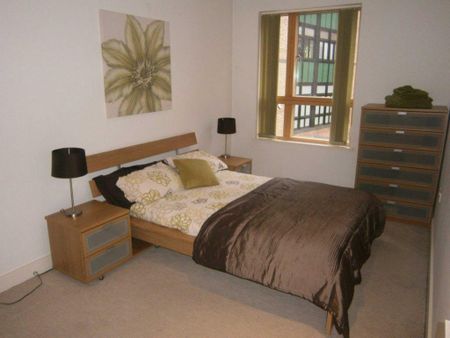 2 bedroom flat to rent - Photo 3