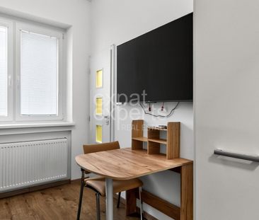 Útulná garsónka 16m2, parkovanie, centrum mesta - Photo 3