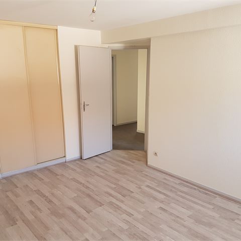 Location Appartement 3 pièces 66m² - Photo 1